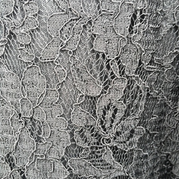 Lacy black dress - Picture 5 of 5